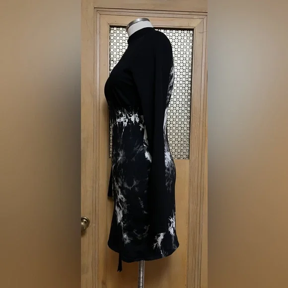 CAPSULLE dress L - Picture 7 of 11